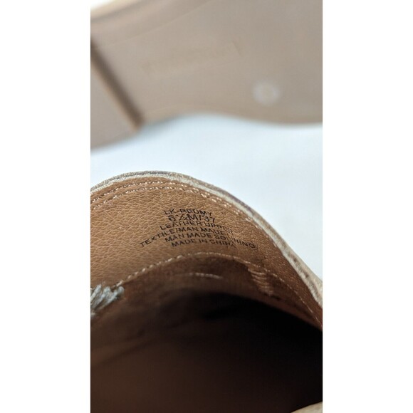 Lucky Brand Redmy Loafers Flats Womens 6.5 M Tan Leather Stud Peace Shoes NWB - Picture 8 of 11